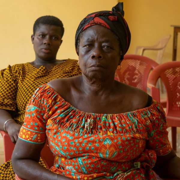 Foundation Elevators Widows in Need distribution at Abiriw, December 2021