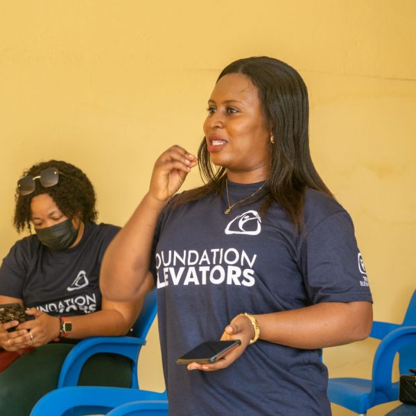 Foundation Elevators Widows in Need distribution at Abiriw, December 2021