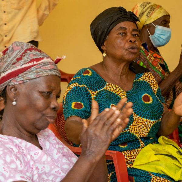 Foundation Elevators Widows in Need distribution at Abiriw, December 2021