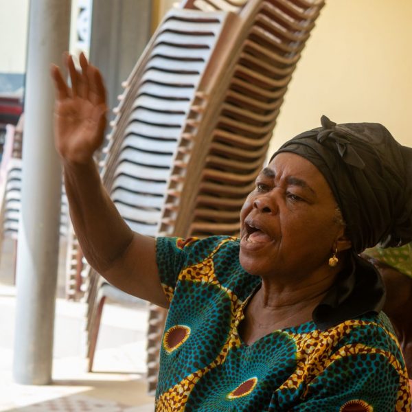 Foundation Elevators Widows in Need distribution at Abiriw, December 2021