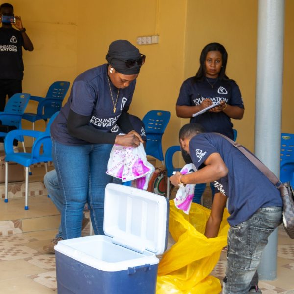 Foundation Elevators Widows in Need distribution at Abiriw, December 2021