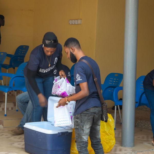 Foundation Elevators Widows in Need distribution at Abiriw, December 2021